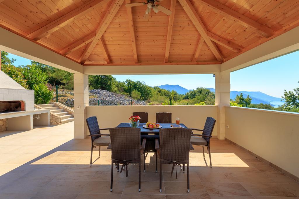 Hedera Estate, Villa Hedera VII ザトン エクステリア 写真